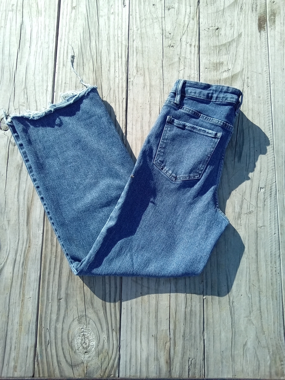 California Vintage Wide Leg Raw Hem Jeans Medium Wash Size 7/28